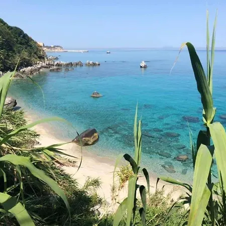 Charming House With Pool Appartamento