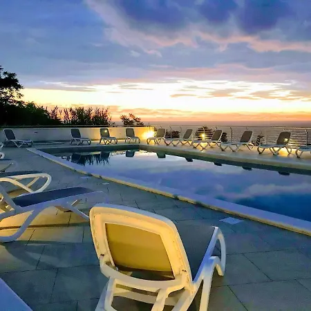 Charming House With Pool *