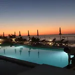 Charming House With Pool * 파르겔리아