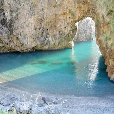 Charming House With Pool 아파트