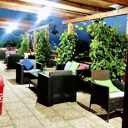 Charming House With Pool 아파트