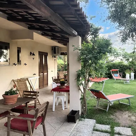 Apartman Charming House With Pool