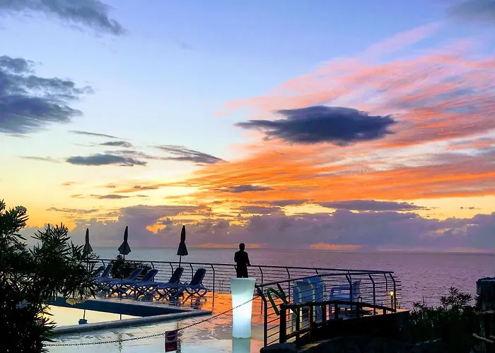 Charming House With Pool Lägenhet Parghelia